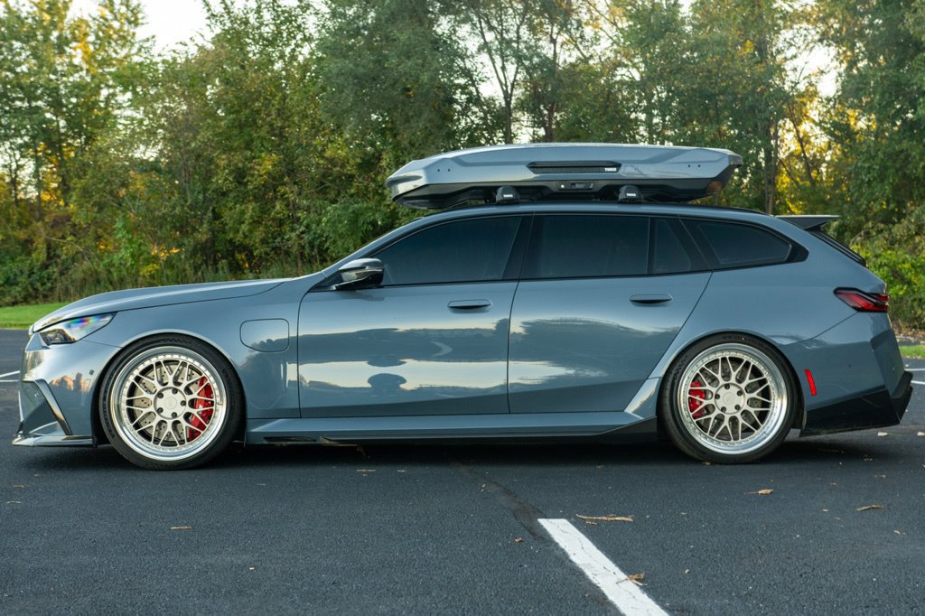 Used 2026 BMW M5 Touring AWD/4WD image 4