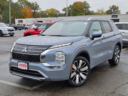 New 2025 Mitsubishi Outlander SEL