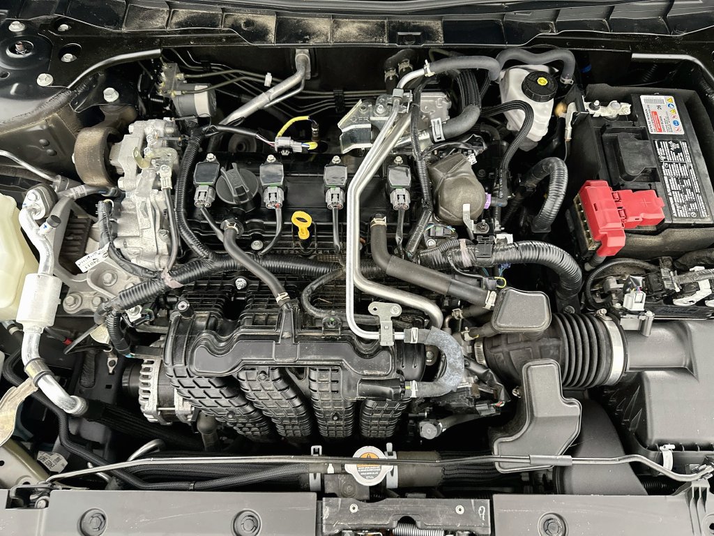 Used 2025 Nissan Altima 2.5 SV FWD image 30