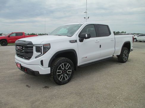 New 2026 GMC Sierra 1500 AT4 AWD/4WD image 12