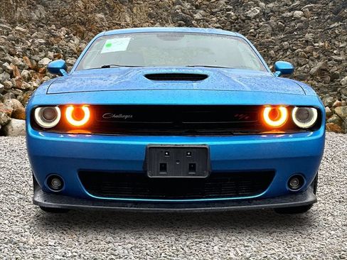 Used 2019 Dodge Challenger R/T Scat Pack w/ Driver Convenience Group RWD image 3