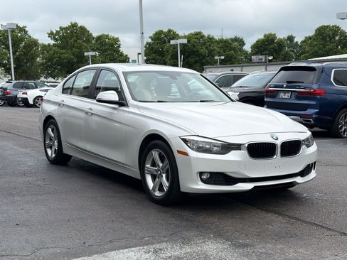 Used 2015 BMW 328i xDrive Sedan AWD/4WD image 7