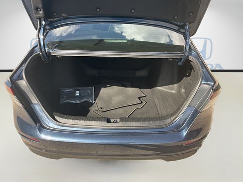 Used 2023 Honda Accord EX image 25