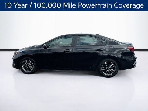 Certified 2023 Kia Forte LXS image 4