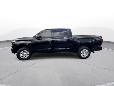 Used 2024 Toyota Tundra SR AWD/4WD image 9