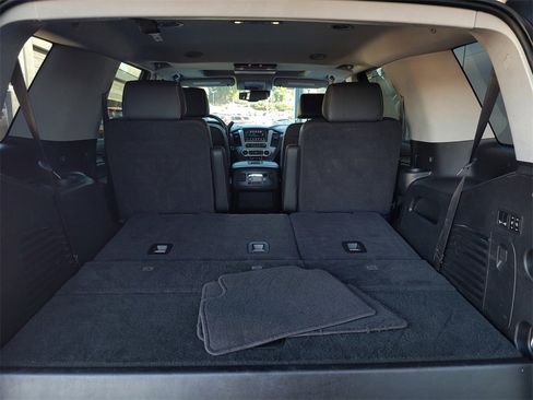 Used 2020 GMC Yukon SLT w/ Open Road Package image 33