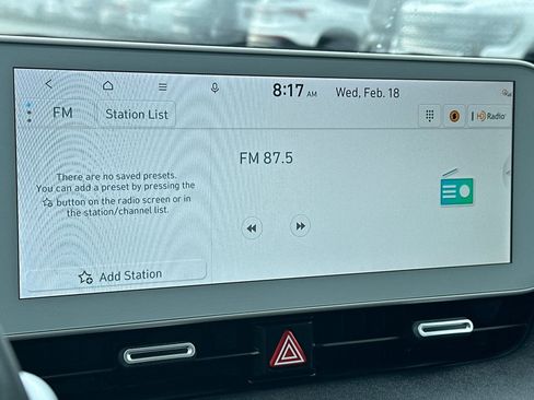 Used 2024 Hyundai Ioniq 5 Limited image 19