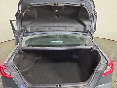Used 2025 Toyota Camry SE FWD image 30