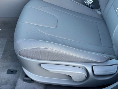 New 2026 Hyundai Elantra Sport FWD image 12