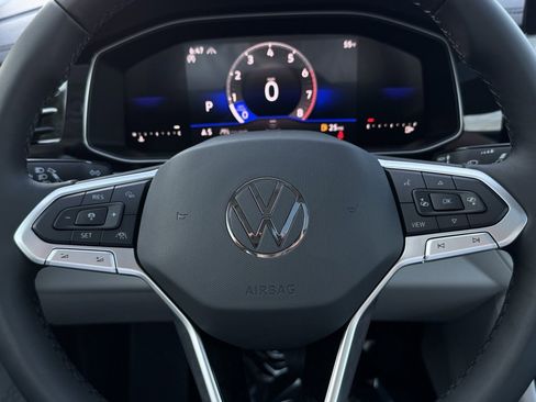 New 2025 Volkswagen Jetta SE image 30