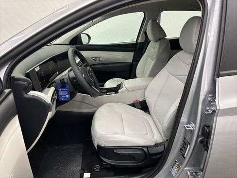 New 2026 Hyundai Tucson SE FWD image 9