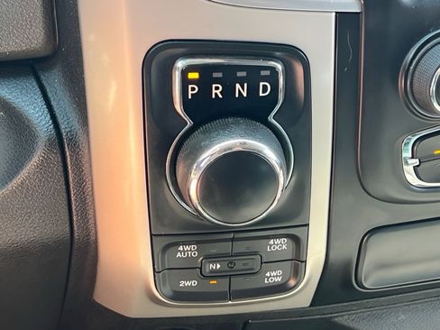 Used 2017 RAM 1500 Big Horn AWD/4WD image 24