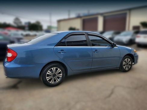 Used 2003 Toyota Camry LE FWD image 9