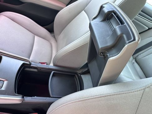 Used 2020 Honda Accord LX image 36