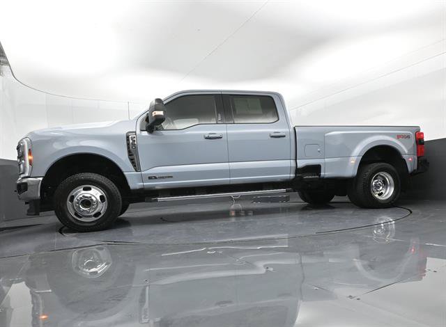 Used 2024 Ford F350 Lariat AWD/4WD image 38