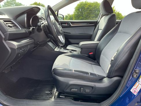 Used 2017 Subaru Legacy 2.5i Sport AWD/4WD image 12