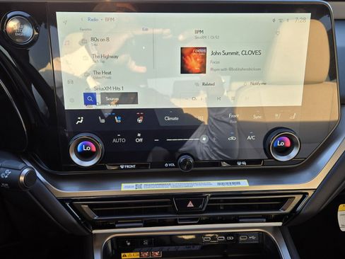 New 2026 Lexus TX 350 AWD image 19
