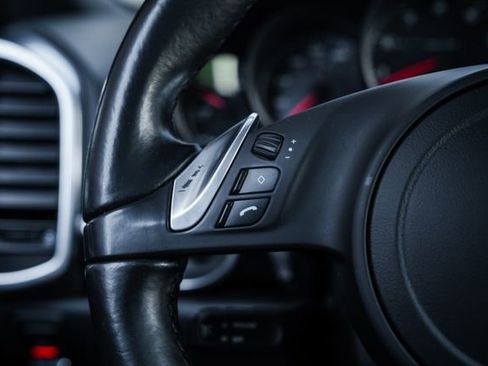 Used 2012 Porsche Cayenne image 70