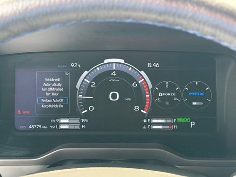 Used 2024 Toyota Sequoia Platinum AWD/4WD image 21