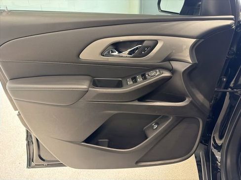 Certified 2023 Chevrolet Traverse LT image 19