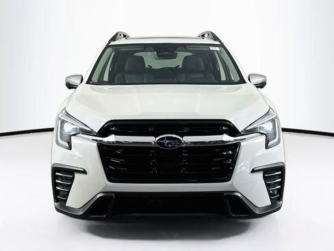 Used 2023 Subaru Ascent Limited w/ Technology Package AWD/4WD image 2