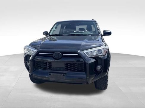 Used 2021 Toyota 4Runner Trail Special Edition AWD/4WD image 5