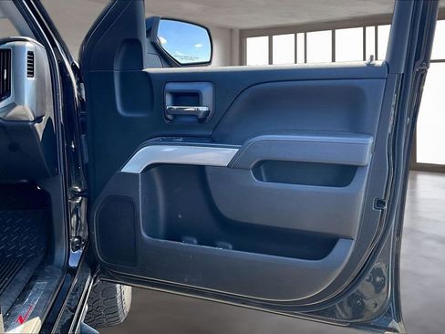 Used 2017 Chevrolet Silverado 1500 LT w/ Midnight Edition AWD/4WD image 23