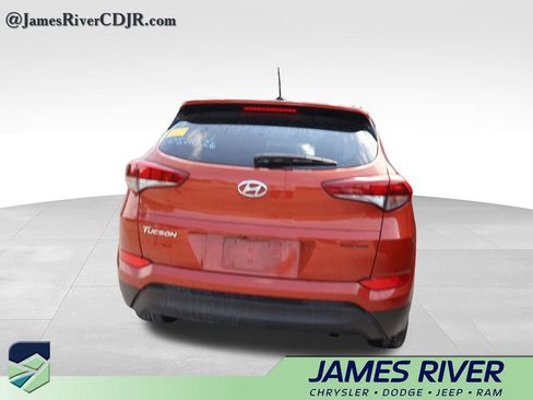 Used 2017 Hyundai Tucson SE FWD image 18
