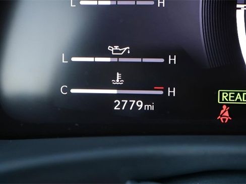 Used 2025 Lexus LX 700h Luxury image 31