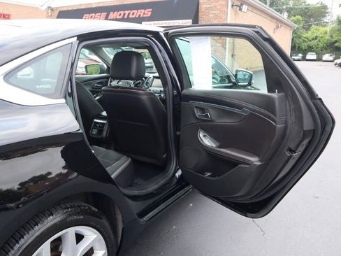 Used 2018 Chevrolet Impala Premier FWD image 13