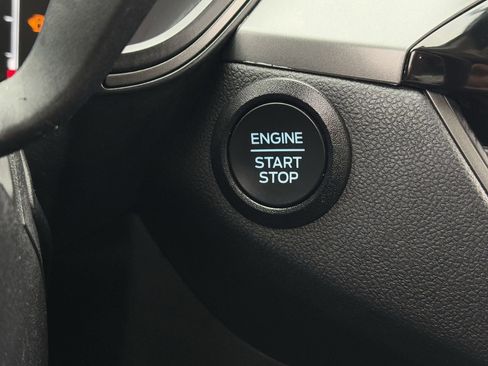 Used 2025 Ford Escape Active image 17
