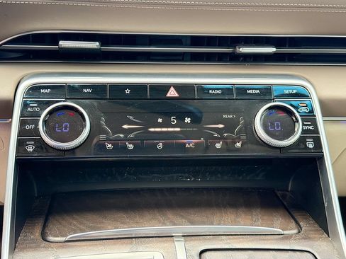 Used 2024 Genesis GV80 3.5T w/ Prestige Package AWD/4WD image 16
