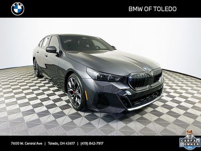 Used 2026 BMW 550e xDrive w/ Premium Package