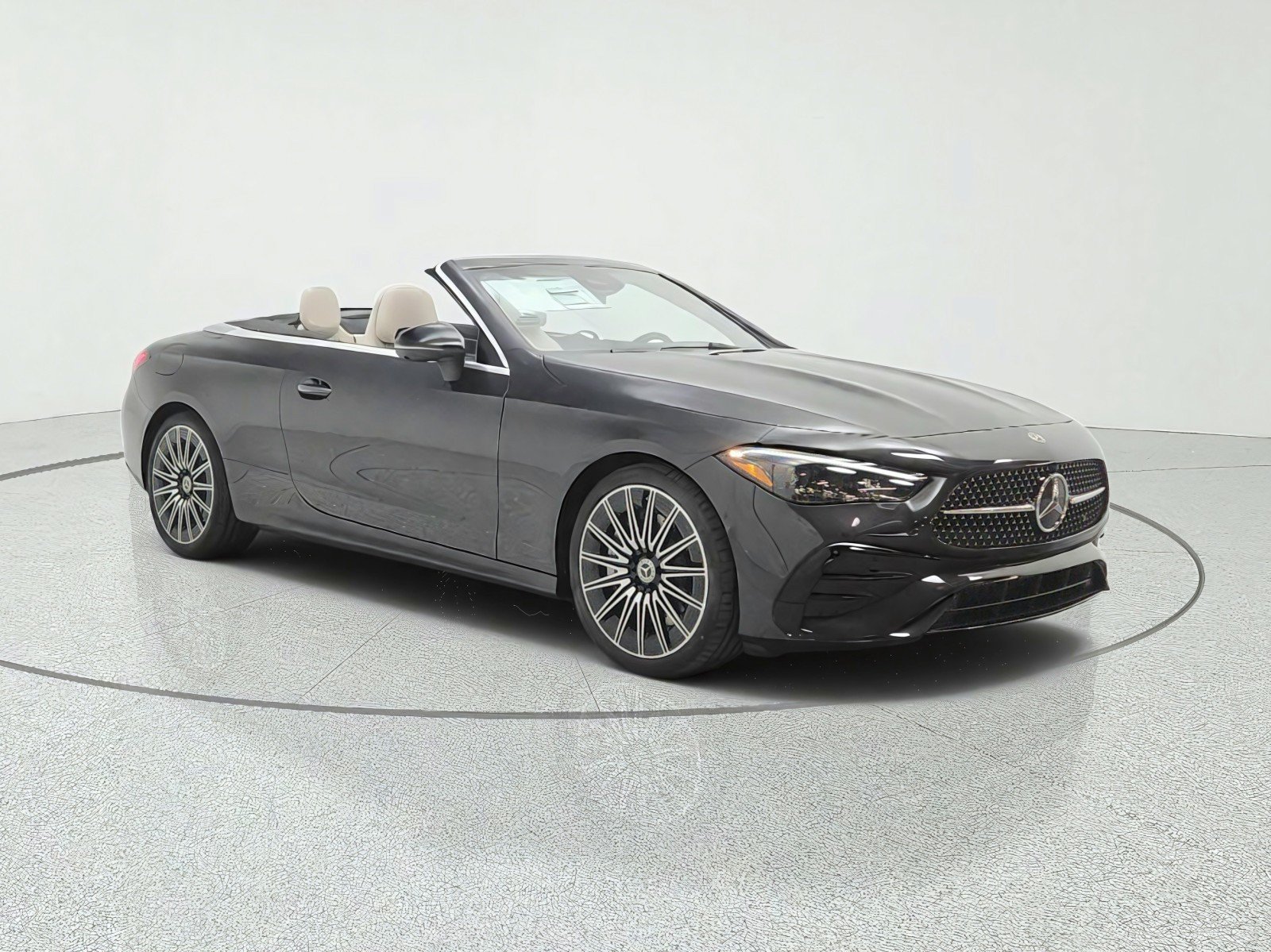 New 2027 Mercedes-Benz CLE 450 4MATIC Cabriolet image 3
