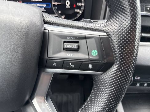 Used 2022 Mitsubishi Outlander SE FWD image 16