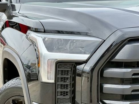 Used 2023 Toyota Tundra SR5 image 3