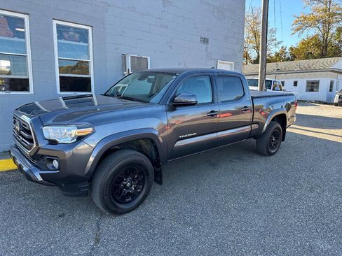 Used 2019 Toyota Tacoma SR5 image 4