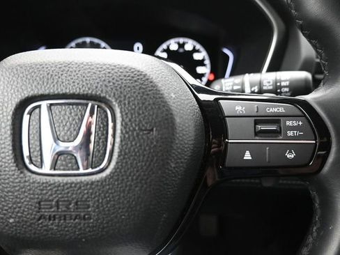 Used 2025 Honda Pilot EX-L image 29