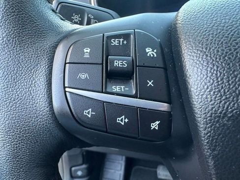Used 2020 Ford Escape Titanium FWD image 23