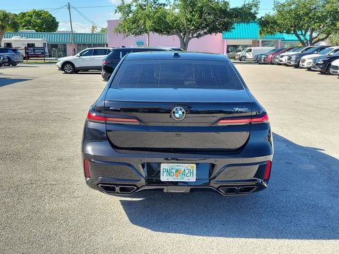 Used 2024 BMW 760i xDrive w/ Executive Package AWD/4WD image 5