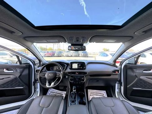Used 2019 Hyundai Santa Fe FWD image 18