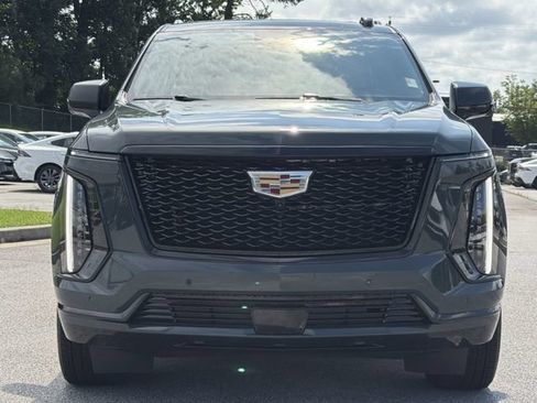 Used 2025 Cadillac Escalade Sport w/ LPO, Floor Liner Package RWD image 10
