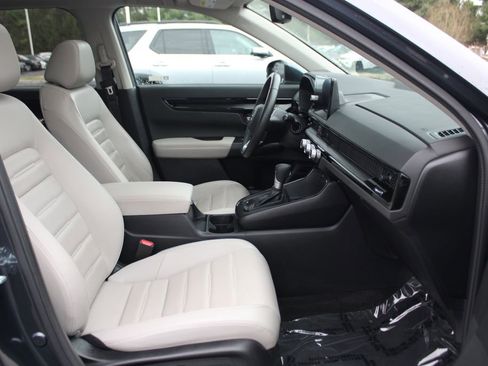 Used 2024 Honda CR-V EX-L image 13