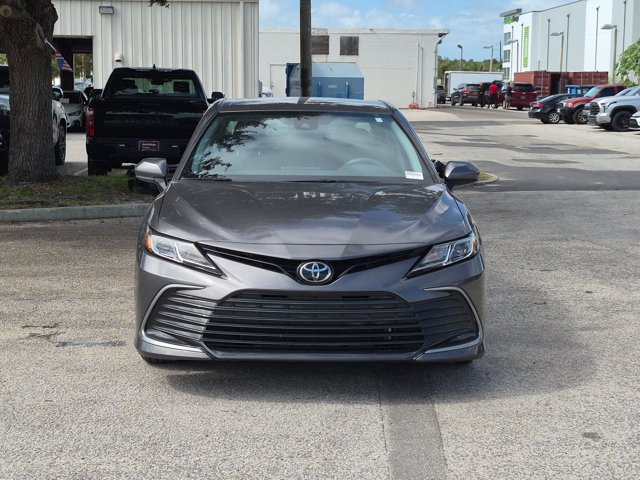 Used 2021 Toyota Camry LE FWD image 2