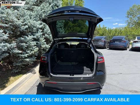Used 2023 Tesla Model Y Long Range AWD/4WD image 27