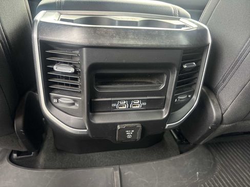 Used 2022 RAM 1500 Big Horn AWD/4WD image 21