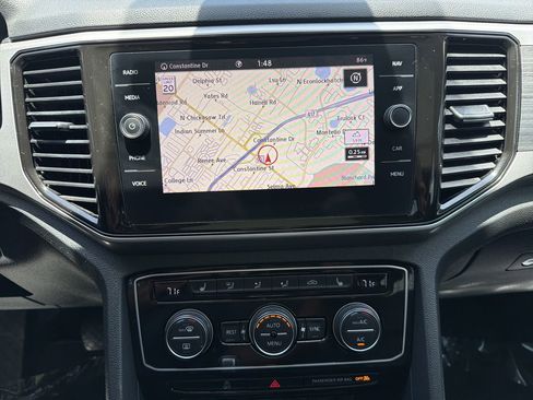 Used 2021 Volkswagen Atlas SEL FWD image 23