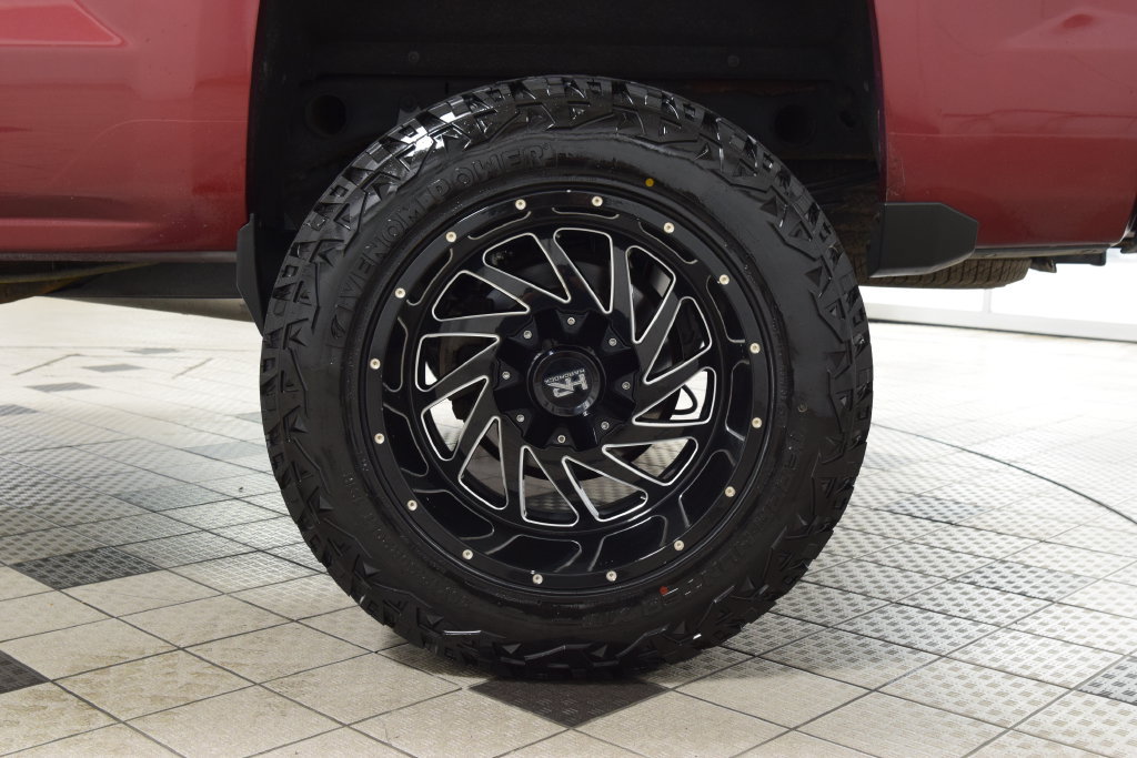 Used 2015 Chevrolet Silverado 1500 LTZ w/ LTZ Plus Package AWD/4WD image 23