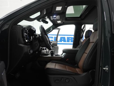 New 2026 Chevrolet Silverado 1500 High Country w/ High Country Premium Package AWD/4WD image 15