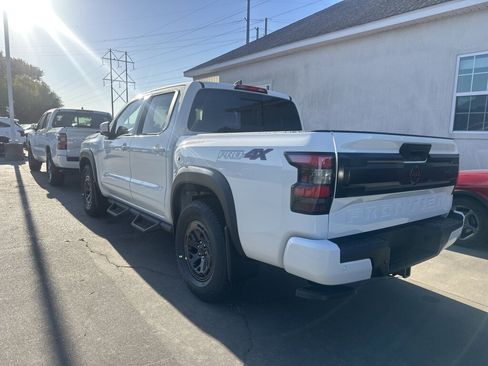 New 2026 Nissan Frontier PRO-4X w/ Tow Package AWD/4WD image 2